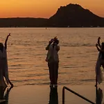Yalikavak Marina Beach Hotel Otel